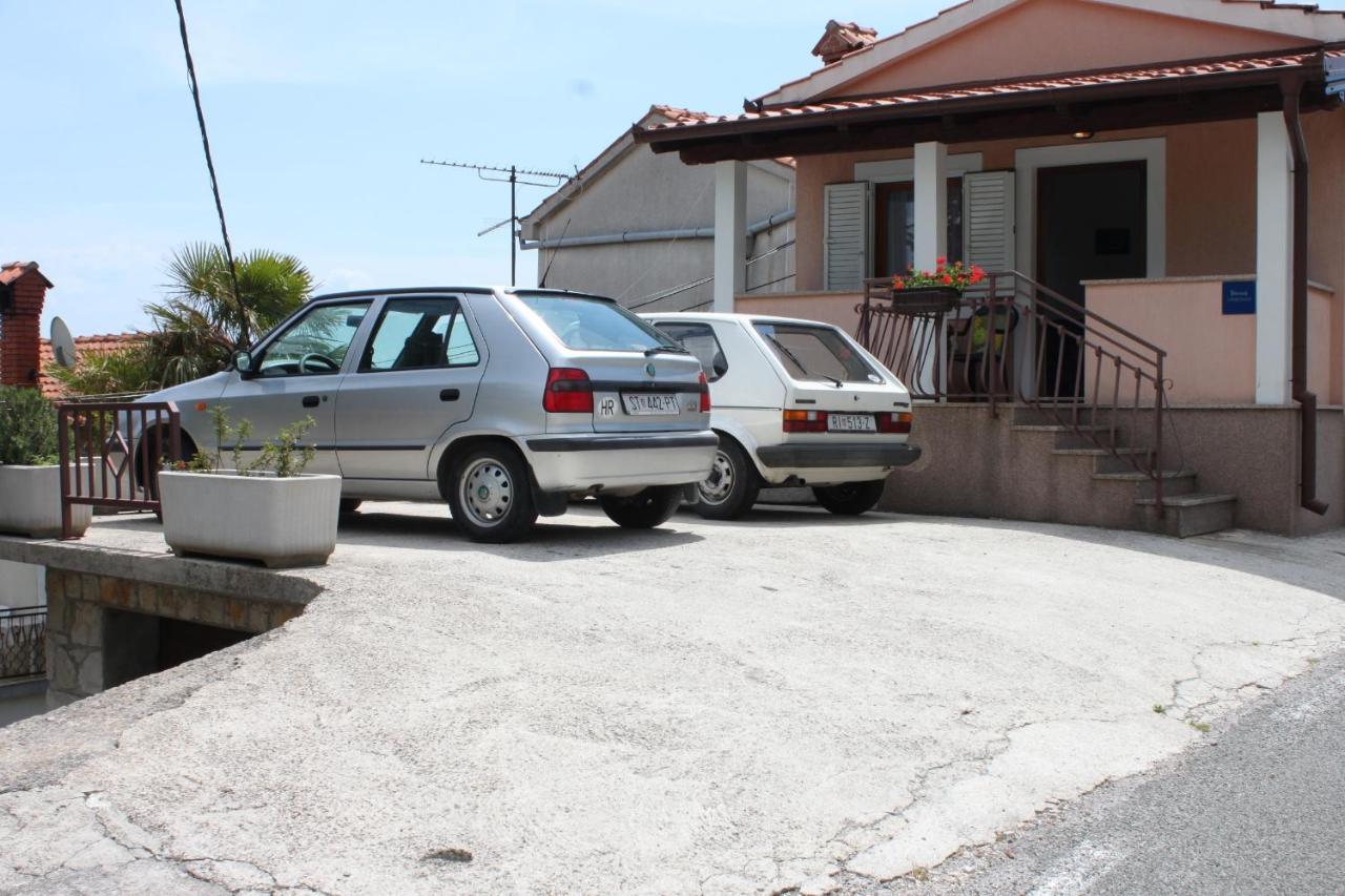 Apartments With A Parking Space Kraj, Opatija - 7794 Kraj  外观 照片